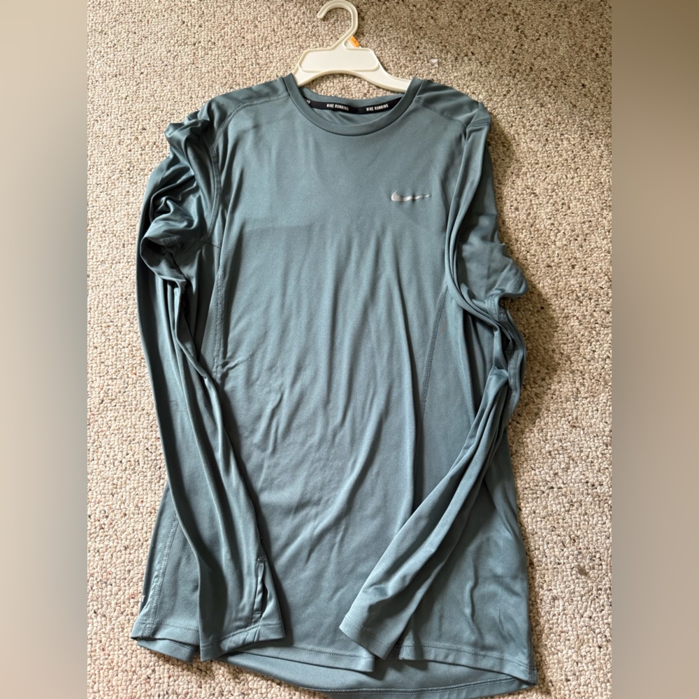 Nike Men's Long Sleeve Teal Shirt